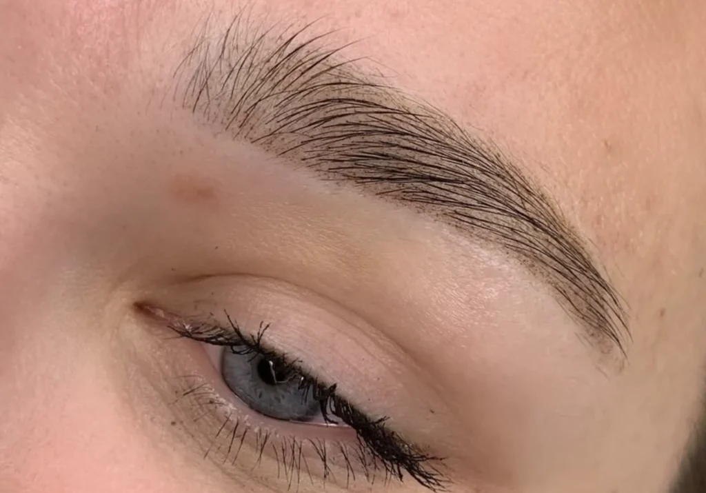 tattoo eyebrows